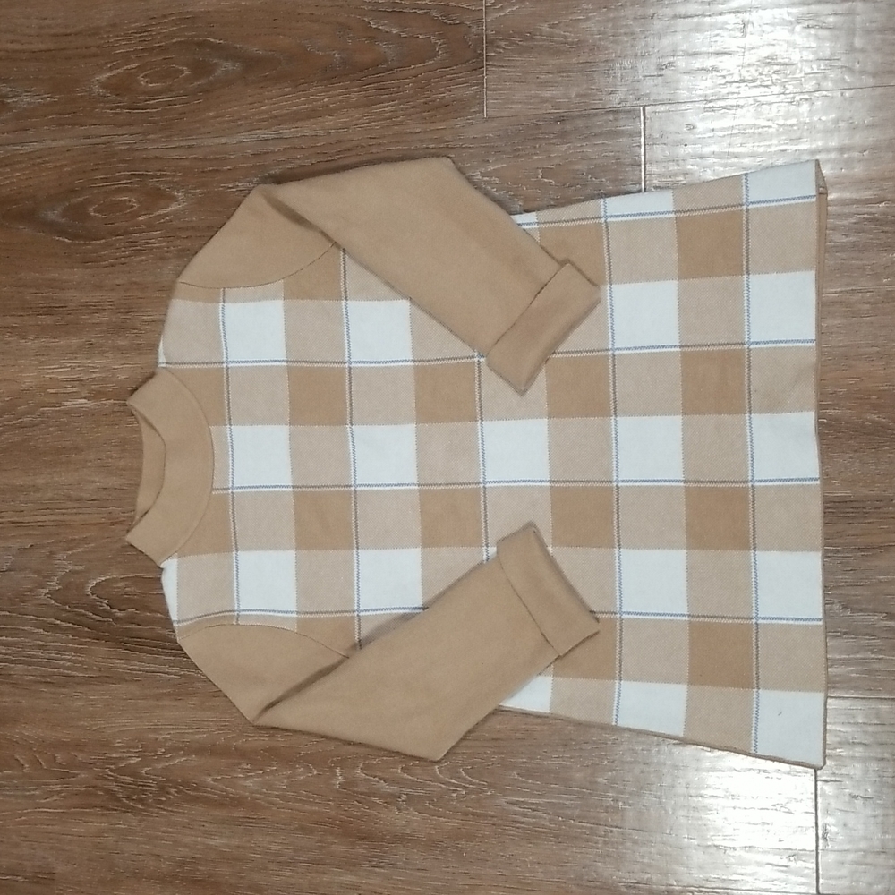 (M) Max Studio Cottagecore Cozy Soft Casual Everyday Academia Classic Neutral